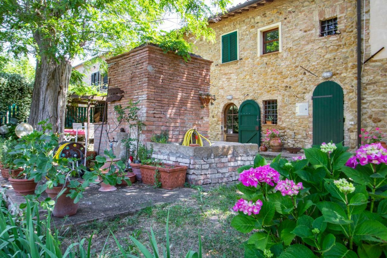 Agriturismo Filettro Volterra Eksteriør billede